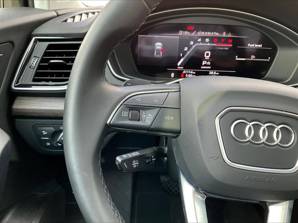 Used 2023 Audi Q5 2.0T Premium Plus w/ Premium Plus Package AWD/4WD image 13