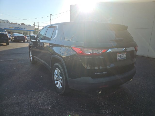 Used 2018 Chevrolet Traverse LS FWD image 5