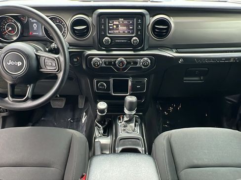 Used 2021 Jeep Wrangler Unlimited Sport AWD/4WD image 26