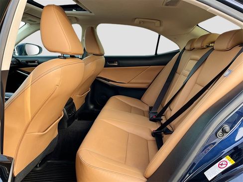 Used 2018 Lexus IS 300 300 w/ Comfort Package image 24