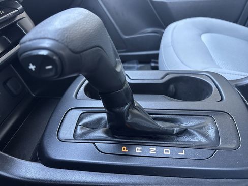 Used 2017 Chevrolet Colorado W/T w/ WT Convenience Package image 17