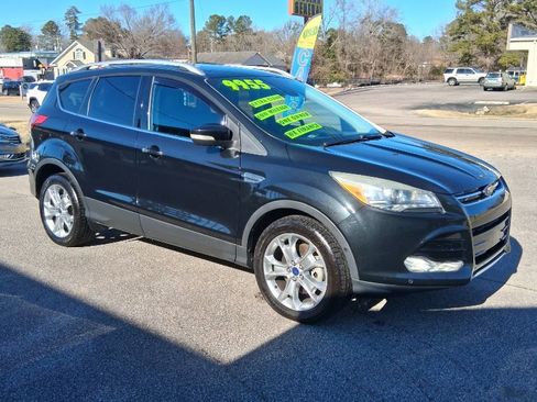 Used 2014 Ford Escape Titanium w/ Equipment Group 401A image 5