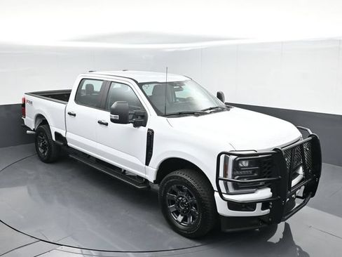 Used 2024 Ford F250 XL w/ STX Appearance Package AWD/4WD image 36