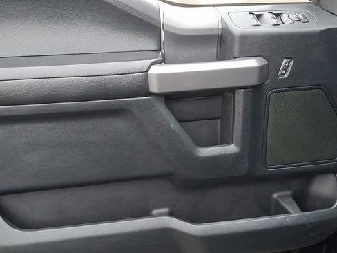 Used 2016 Ford F150 XLT w/ Equipment Group 302A Luxury image 15