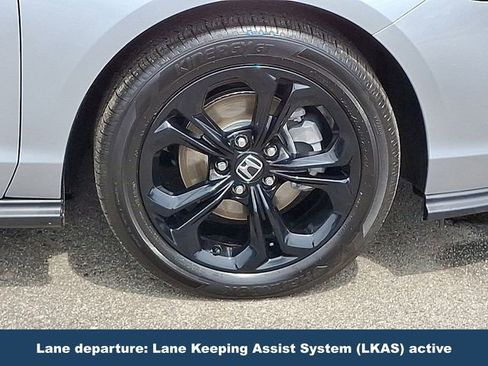 Used 2025 Honda Accord SE image 10