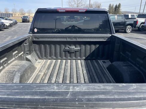 Used 2022 Chevrolet Silverado 1500 RST AWD/4WD image 24