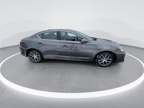 Certified 2020 Acura ILX w/ Premium Package image 9