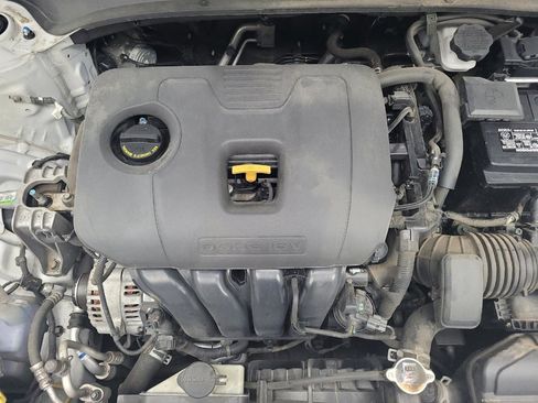 Used 2021 Kia Forte LXS image 30