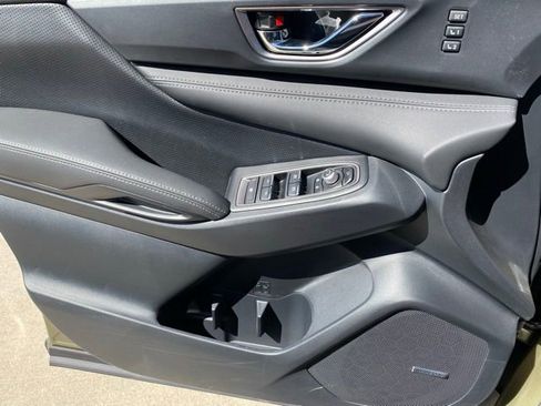 New 2026 Subaru Ascent Limited image 13