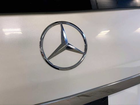 Used 2017 Mercedes-Benz GLS 550 4MATIC image 34
