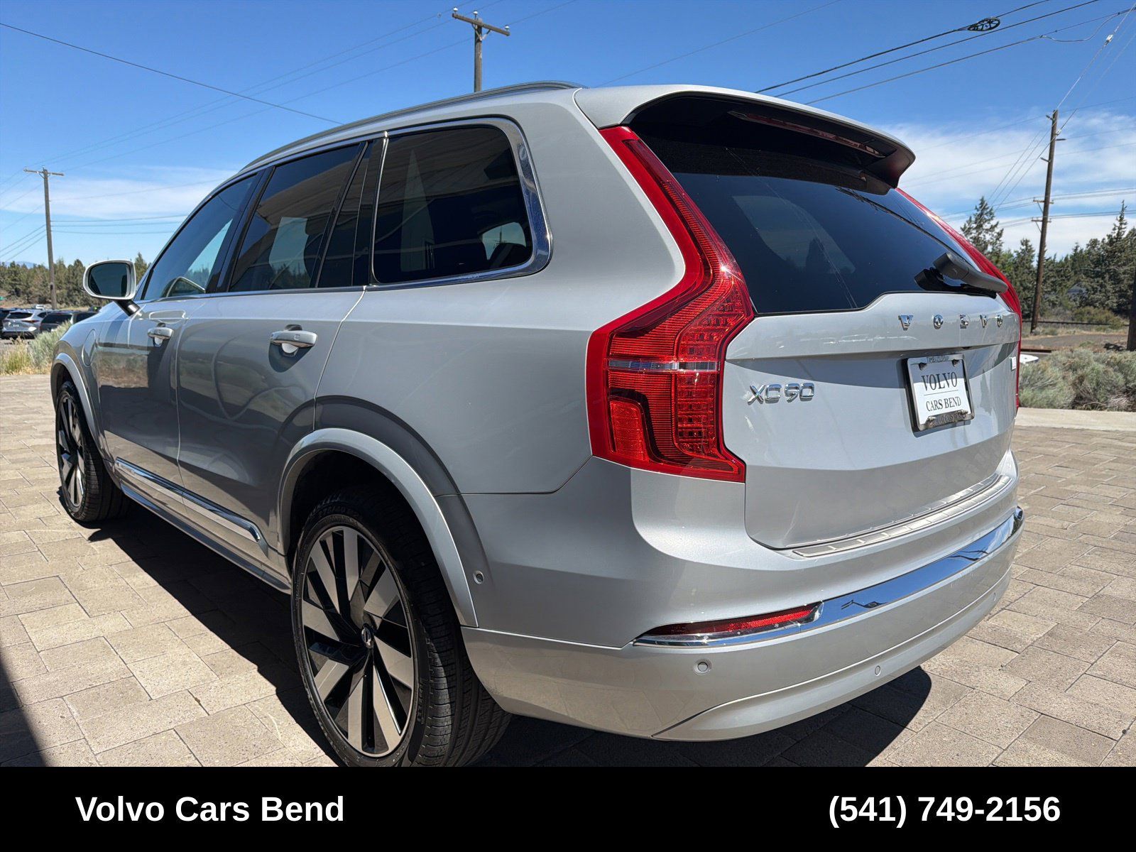 Used 2023 Volvo XC90 T8 Ultimate AWD/4WD image 5