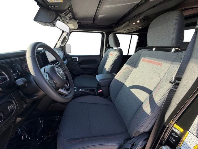 Used 2025 Jeep Gladiator Rubicon AWD/4WD image 10
