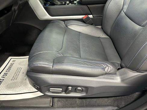 Used 2025 Toyota Tundra Platinum image 14