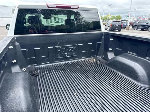 Used 2025 GMC Sierra 1500 SLT RWD image 13