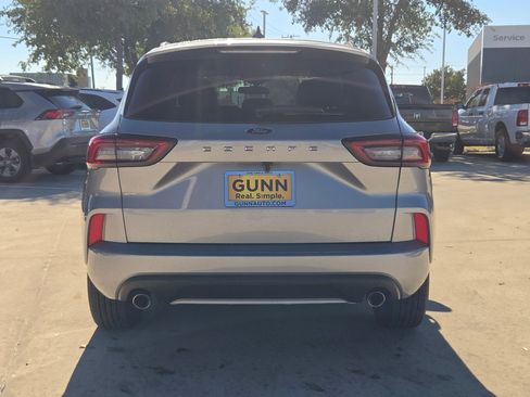 Used 2024 Ford Escape ST-Line image 6