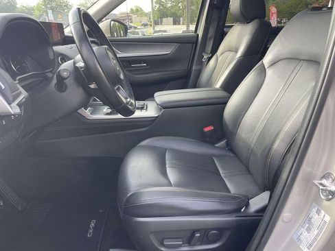 Used 2025 MAZDA CX-90 3.3 Turbo w/ Preferred Package AWD/4WD image 23