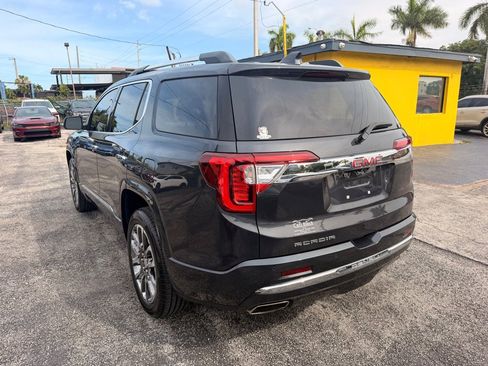 Used 2021 GMC Acadia Denali w/ Denali Technology Package FWD image 10
