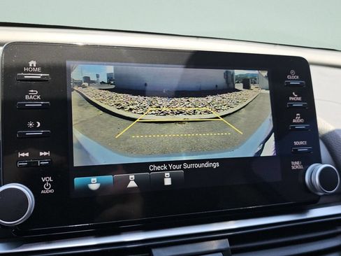 Used 2021 Honda Accord Sport Special Edition image 8