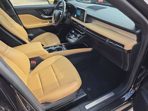 Used 2022 Lincoln Corsair Reserve FWD image 21