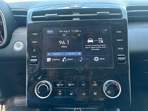 Used 2022 Hyundai Tucson SEL FWD image 11