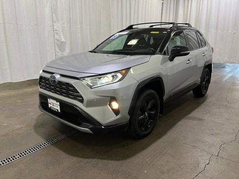 Used 2020 Toyota RAV4 XSE AWD/4WD image 8