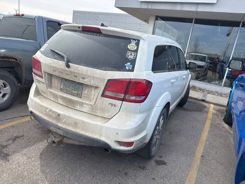 Used 2016 Dodge Journey R/T w/ Driver Convenience Group image 4