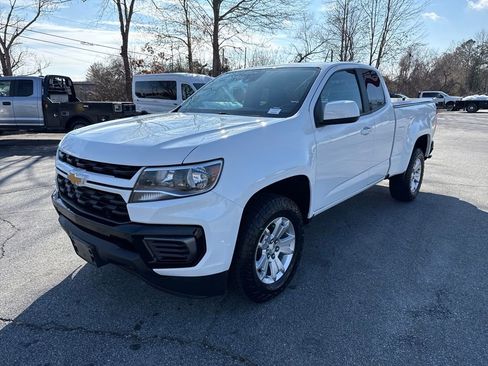 Used 2022 Chevrolet Colorado LT w/ Fleet Safety Package image 8