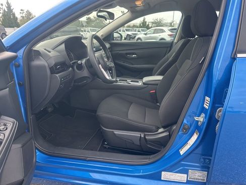 Used 2024 Nissan Sentra SV image 12