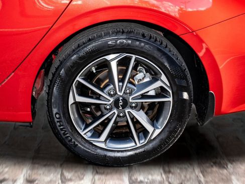 Used 2023 Kia Forte LXS image 37