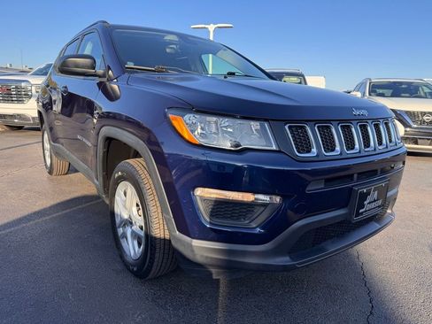 Used 2018 Jeep Compass Sport w/ Tech Group image 7