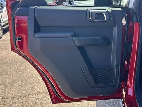 New 2026 Ford Bronco Big Bend w/ Black Diamond Package AWD/4WD image 14