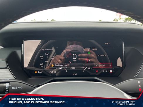 New 2026 GMC Acadia AT4 w/ Luxury Package AWD/4WD image 28