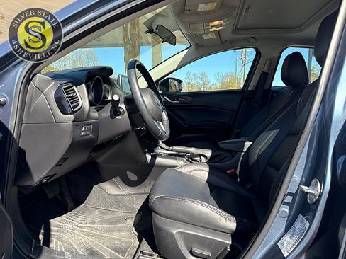 Used 2015 MAZDA MAZDA3 i Grand Touring image 11