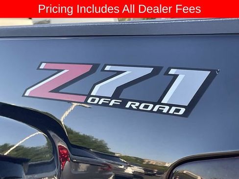 Used 2018 Chevrolet Silverado 1500 LT w/ All Star Edition AWD/4WD image 6