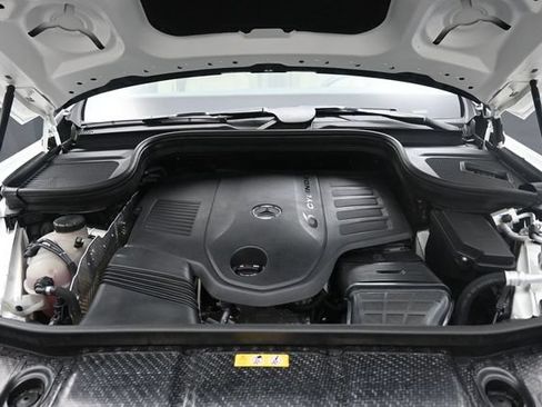 Used 2023 Mercedes-Benz GLS 450 4MATIC image 40