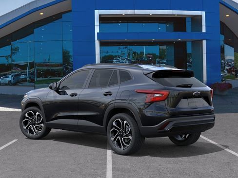 New 2026 Chevrolet Trax RS FWD image 27