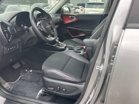 Used 2023 Kia Soul GT-Line w/ GT-Line Technology Package FWD image 18