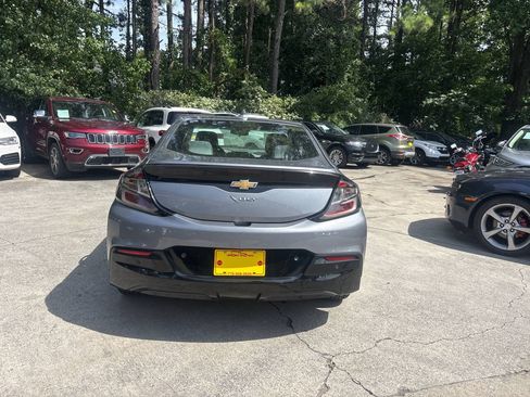 Used 2018 Chevrolet Volt LT w/ LT Driver Confidence Package FWD image 7