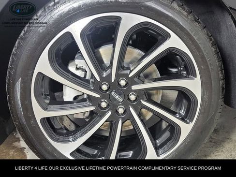 Used 2025 Lincoln Nautilus Black Label AWD/4WD image 10