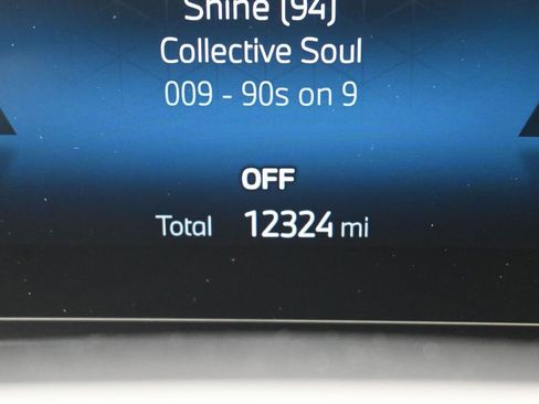 Used 2025 BMW 330i xDrive Sedan w/ Convenience Package image 19