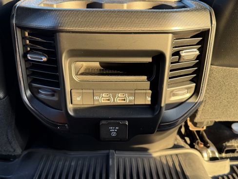 Used 2024 RAM 2500 Rebel w/ Towing Technology Group image 43