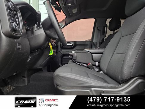 Used 2021 Chevrolet Silverado 1500 Custom Trail Boss AWD/4WD image 9
