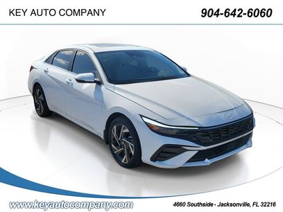 Used 2025 Hyundai Elantra Limited