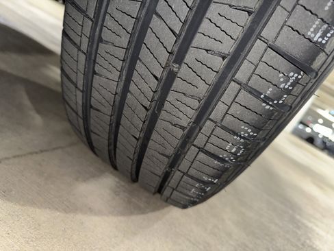 Used 2023 Ford F150 Lariat w/ Trailer Tow Package image 36