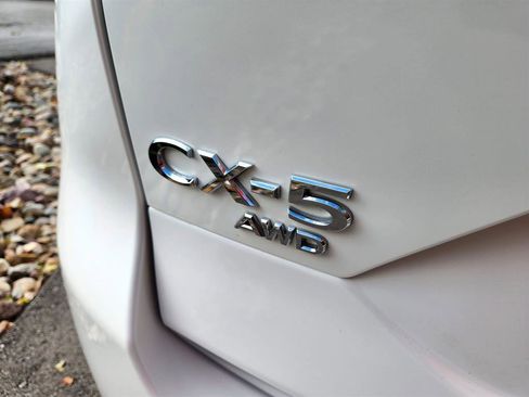 Used 2022 MAZDA CX-5 AWD 2.5 S w/ Premium Plus Pkg image 19
