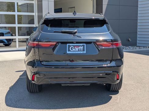 Used 2022 Jaguar F-PACE S AWD/4WD image 9