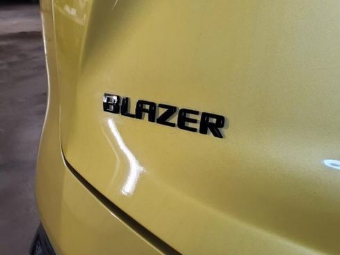 Used 2022 Chevrolet Blazer RS FWD image 6