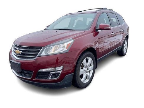 Used 2016 Chevrolet Traverse LT w/ Style and Technology Package image 1