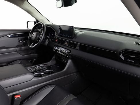 Used 2023 Honda Pilot Touring image 26