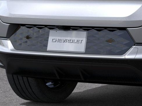 New 2026 Chevrolet Equinox EV RS FWD image 38